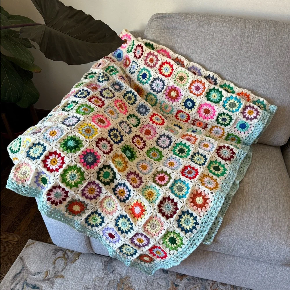 Granny square flower Blanket throw afghan 87” x 87”